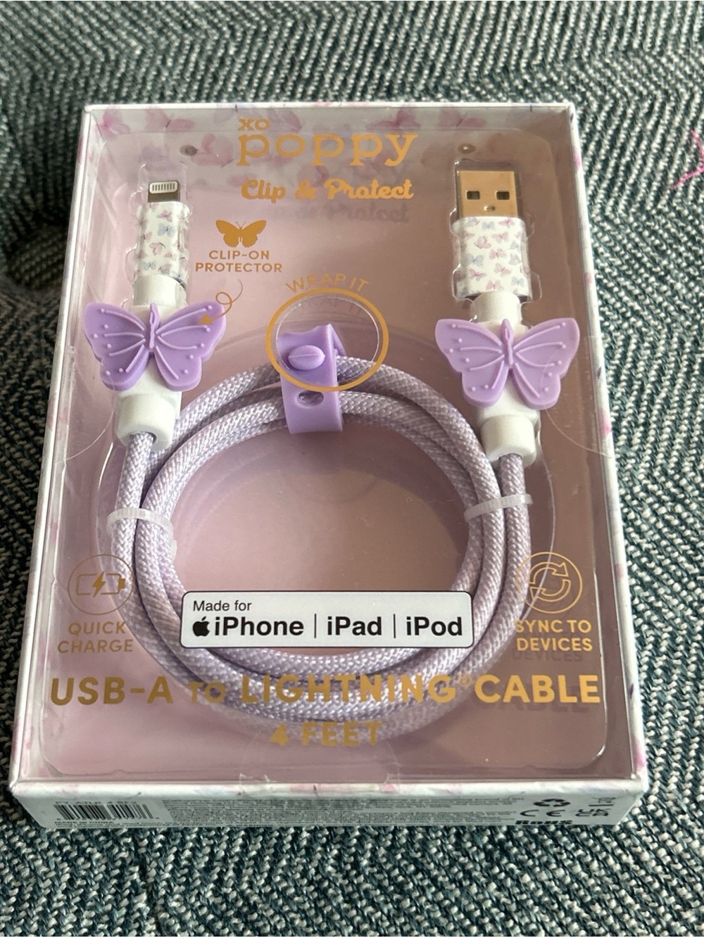 Poppy Clip & Protect USB-A to Lightning Cable – Lavender Butterfly